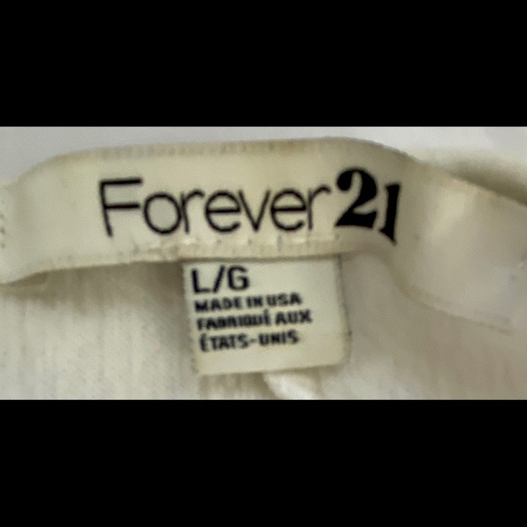 Forever 21 Satin White Crinkled Scoop Neck Top L/G - Picture 11 of 15